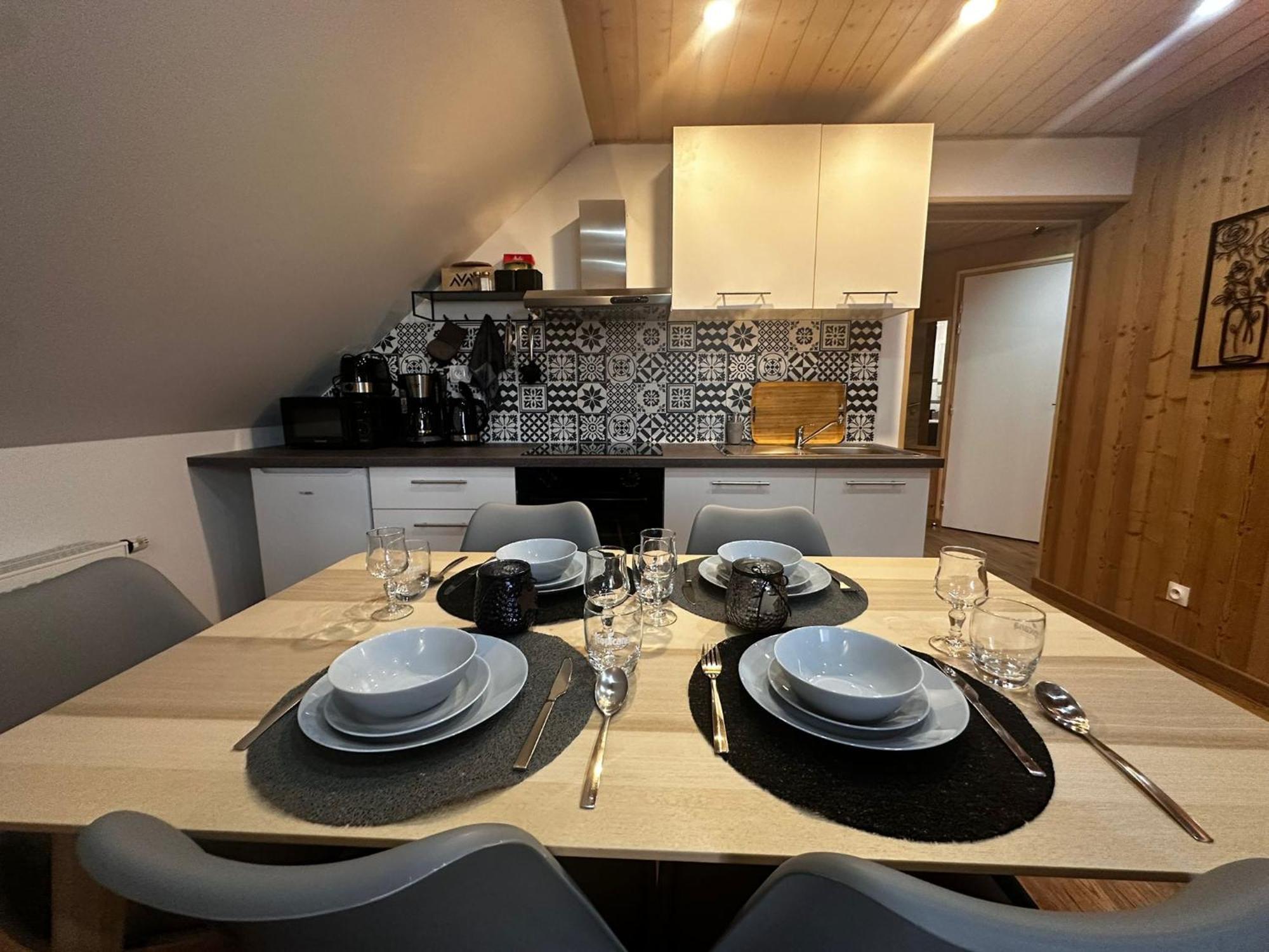 Les Chalets Bambi & Jacuzzi Privatif Ла-Бресс Екстер'єр фото
